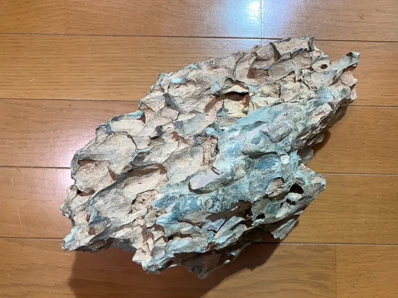 30㎝キューブ水槽 かんたん黄虎石レイアウト - Aquarium Blog 30㎝キューブ水槽 かんたん黄虎石レイアウト - Aquarium Blog